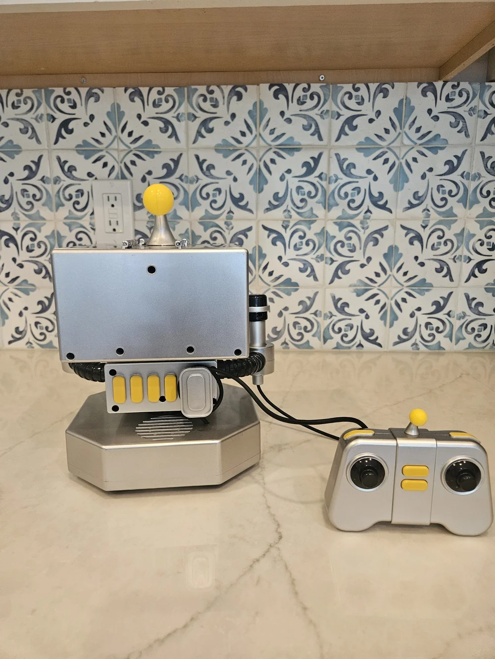 LankyBox Mystery RC Lankybot